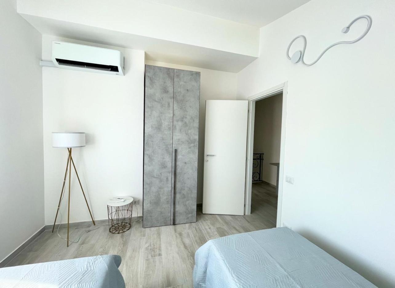 Seafront Duplex Villas Sea View And Spacious Gardens Porto Recanati Bagian luar foto