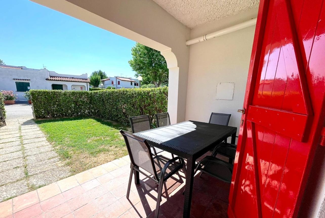 Seafront Duplex Villas Sea View And Spacious Gardens Porto Recanati Bagian luar foto